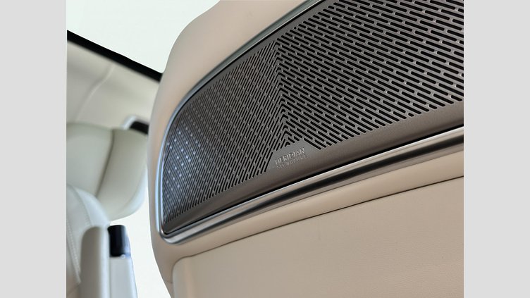 2024 APPROVED Land Rover Range Rover Varesine Blue P550e Petrol Plug-in Hybrid Standard Wheelbase Autobiography