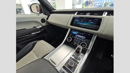 Range Rover Sport 39