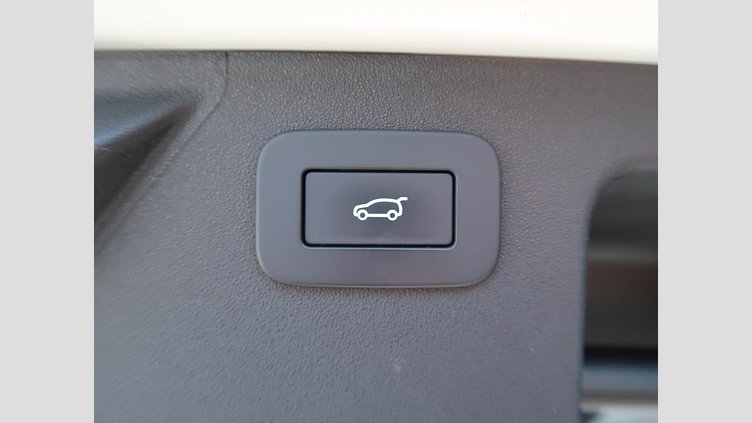 2023 認定中古車 Land Rover Discovery Sport フジホワイト P250 AWD（オートマチック） スタンダードホイールベース R-DYNAMIC S