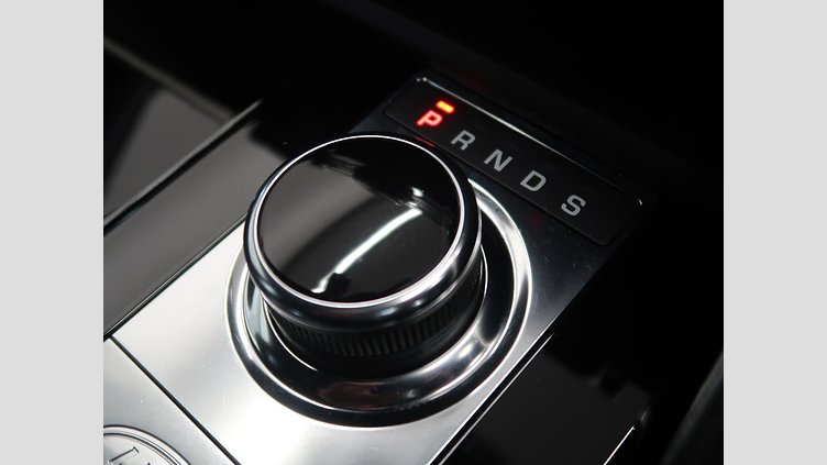 2018 認定中古車 Land Rover Discovery Loire Blue 3.0 V6 Dsl Mono Turbo Std Flow HSE