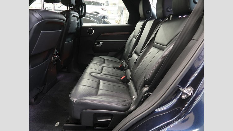 2018 認定中古車 Land Rover Discovery Loire Blue 3.0 V6 Dsl Mono Turbo Std Flow HSE