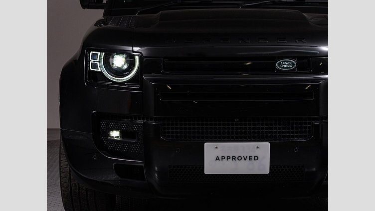 2024 認定中古車 Land Rover Defender 110 サントリーニブラック D300 AWD（AT） X-DYNAMIC HSE