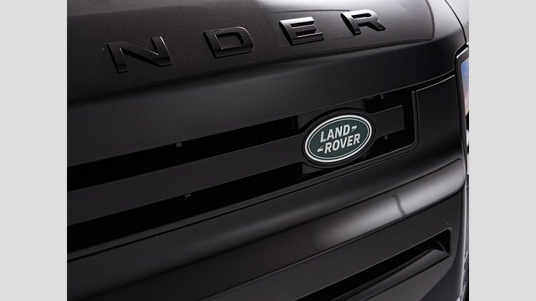 2024 認定中古車 Land Rover Defender 110 サントリーニブラック D300 AWD（AT） X-DYNAMIC HSE