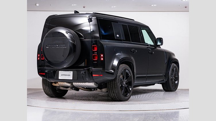2024 認定中古車 Land Rover Defender 110 サントリーニブラック D300 AWD（AT） X-DYNAMIC HSE