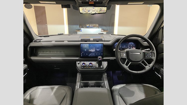 2024 認定中古車 Land Rover Defender 90 パンゲアグリーン D350 ディーゼルマイルドハイブリッド X-Dynamic HSE