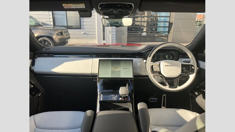 2025 認定中古車 Land Rover Range Rover Sport フィレンツェレッド P550eプラグインハイブリッド（ガソリン） スタンダードホイールベース Dynamic SE