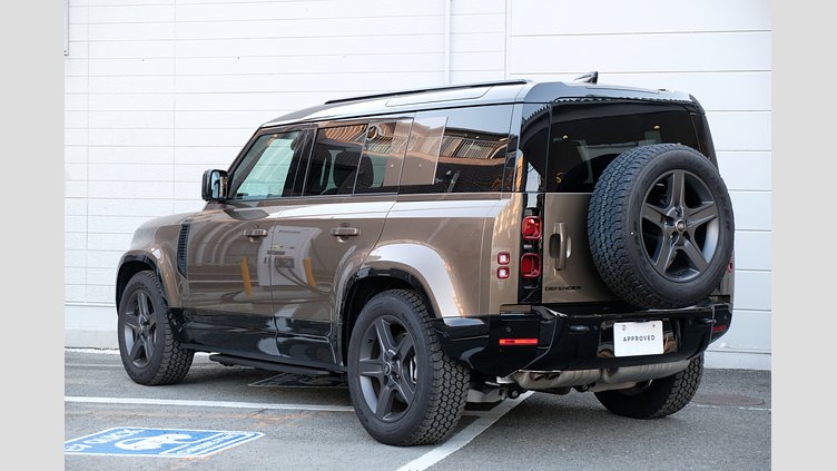 2024 認定中古車 Land Rover Defender 110 ゴンドワナストーン D350 ディーゼルマイルドハイブリッド X-Dynamic SE