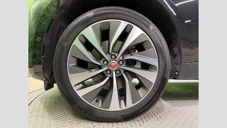 2022 認定中古車 Jaguar F-Pace サントリーニブラック P250 AWD（オートマチック） R-DYNAMIC SE