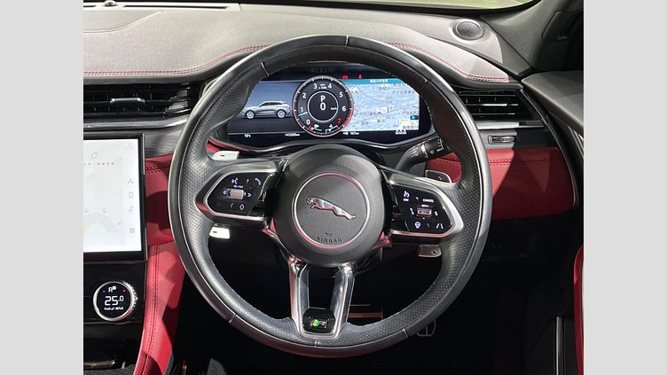 2022 認定中古車 Jaguar F-Pace サントリーニブラック P250 AWD（オートマチック） R-DYNAMIC SE