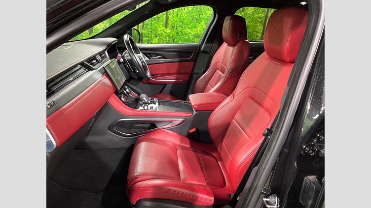 2022 認定中古車 Jaguar F-Pace サントリーニブラック P250 AWD（オートマチック） R-DYNAMIC SE