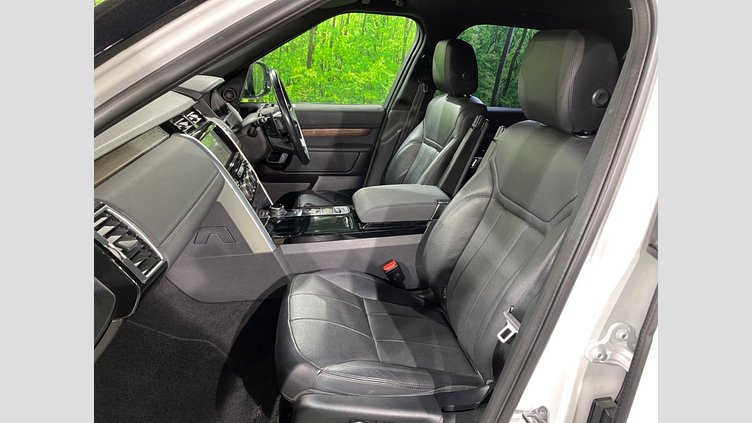 2018 認定中古車 Land Rover Discovery Fuji White 3.0 V6 Dsl Mono Turbo Std Flow HSE