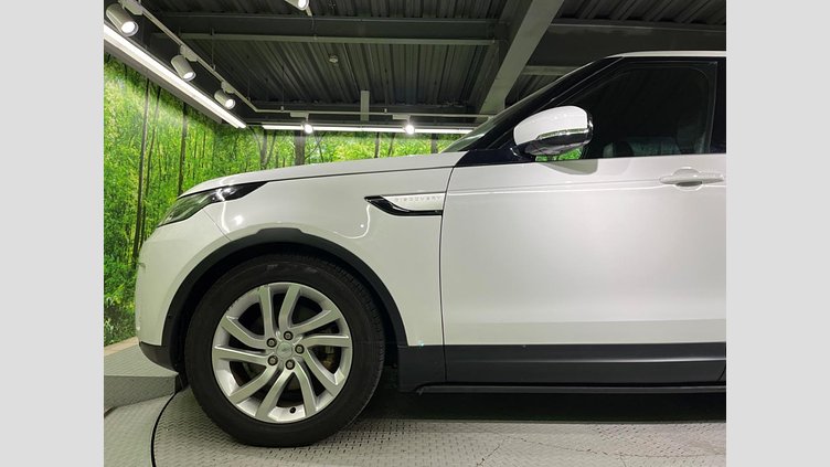 2018 認定中古車 Land Rover Discovery Fuji White 3.0 V6 Dsl Mono Turbo Std Flow HSE