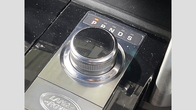 2018 認定中古車 Land Rover Discovery Fuji White 3.0 V6 Dsl Mono Turbo Std Flow HSE