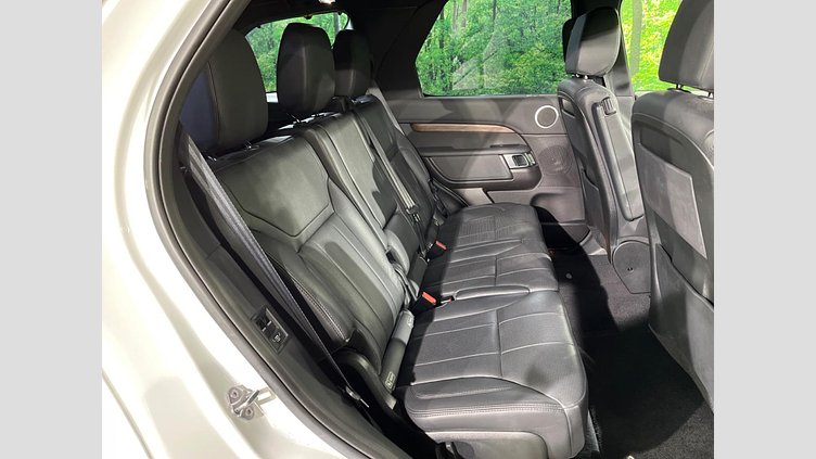 2018 認定中古車 Land Rover Discovery Fuji White 3.0 V6 Dsl Mono Turbo Std Flow HSE