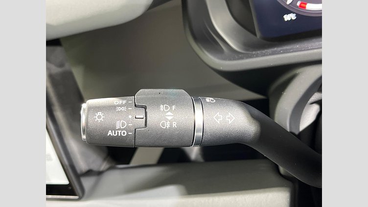 2024 認定中古車 Land Rover Defender 90 パンゲアグリーン D350 ディーゼルマイルドハイブリッド X-Dynamic HSE