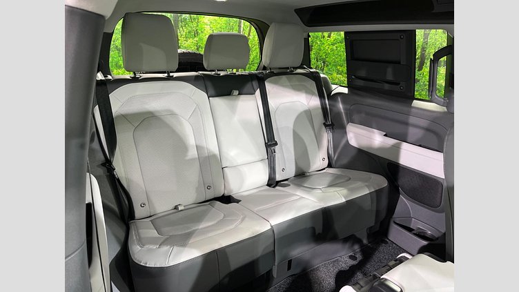 2024 認定中古車 Land Rover Defender 90 パンゲアグリーン D350 ディーゼルマイルドハイブリッド X-Dynamic HSE