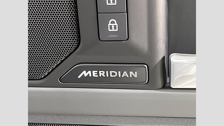 2024 認定中古車 Land Rover Defender 90 パンゲアグリーン D350 ディーゼルマイルドハイブリッド X-Dynamic HSE