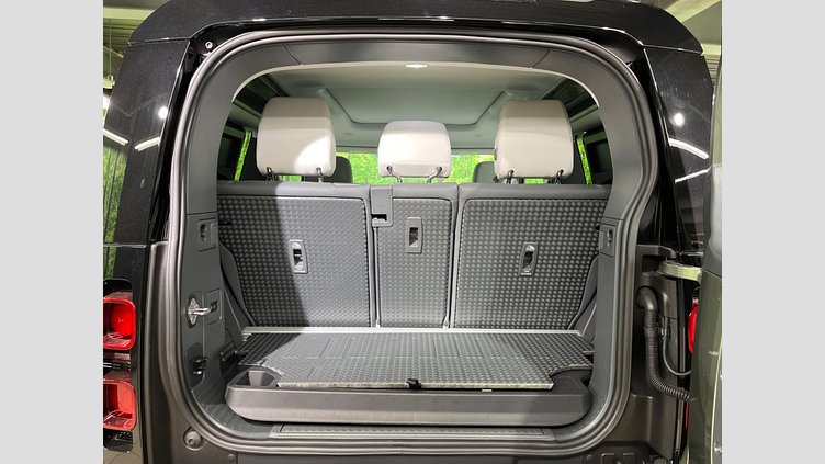 2024 認定中古車 Land Rover Defender 90 パンゲアグリーン D350 ディーゼルマイルドハイブリッド X-Dynamic HSE