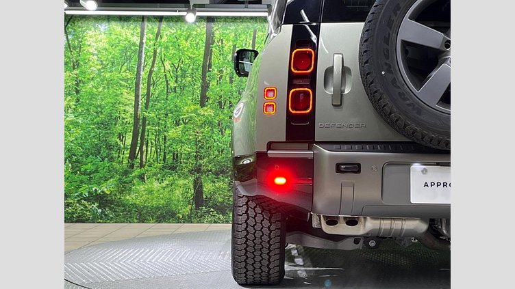 2024 認定中古車 Land Rover Defender 90 パンゲアグリーン D350 ディーゼルマイルドハイブリッド X-Dynamic HSE