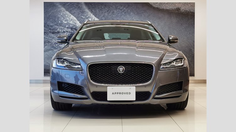 2017 認定中古車 Jaguar XF Corris Grey プレステージ2.0L プレステージ2.0L