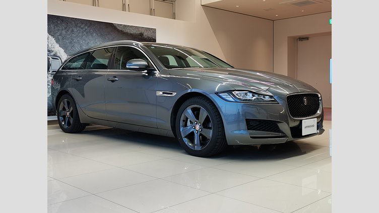 2017 認定中古車 Jaguar XF Corris Grey プレステージ2.0L プレステージ2.0L