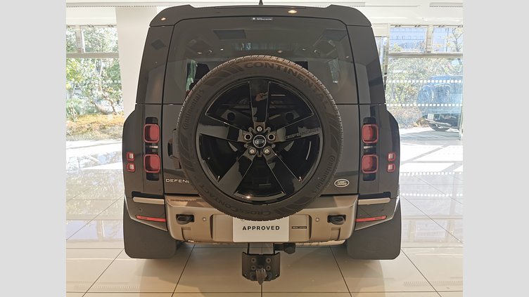 2022 認定中古車 Land Rover Defender 110 サントリーニブラック D300 AWD（AT） X-DYNAMIC HSE