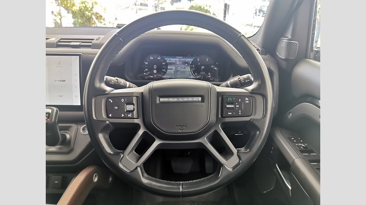 2022 認定中古車 Land Rover Defender 110 サントリーニブラック D300 AWD（AT） X-DYNAMIC HSE