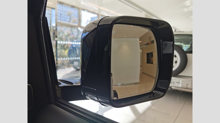 2022 認定中古車 Land Rover Defender 110 サントリーニブラック D300 AWD（AT） X-DYNAMIC HSE