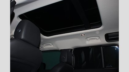 Defender 110 6