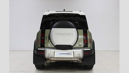 Defender 110 7