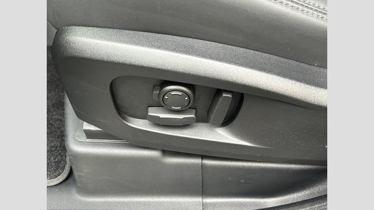 2023 認定中古車 Land Rover Defender 110 グラスミアグリーン D300 AWD（AT） 75TH LIMITED EDITION