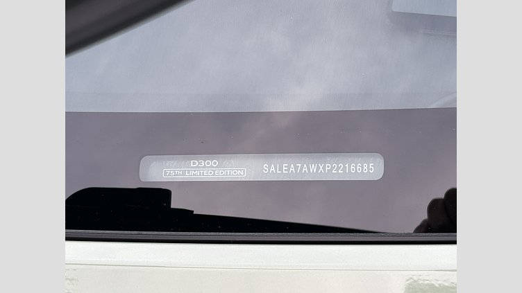 2023 認定中古車 Land Rover Defender 110 グラスミアグリーン D300 AWD（AT） 75TH LIMITED EDITION