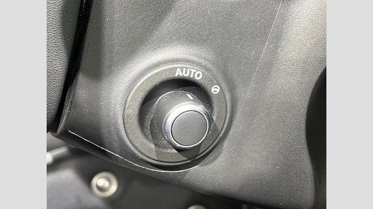 2023 認定中古車 Land Rover Defender 110 サントリーニブラック D300 AWD（AT） X-DYNAMIC HSE