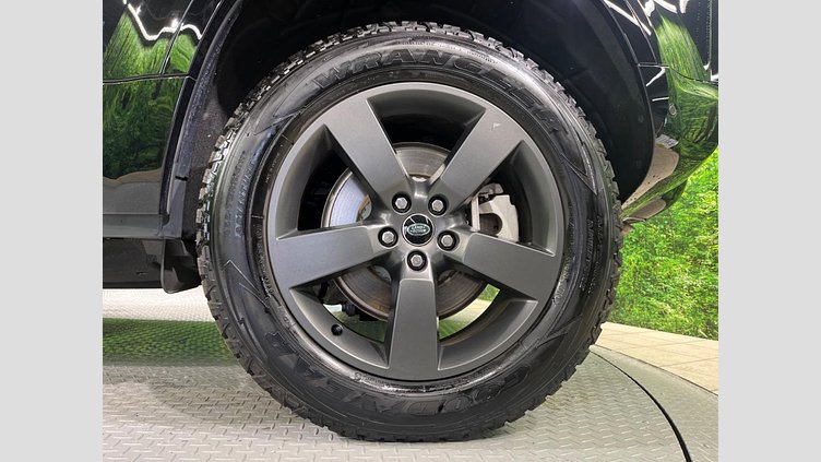 2023 認定中古車 Land Rover Defender 110 サントリーニブラック D300 AWD（AT） X-DYNAMIC HSE