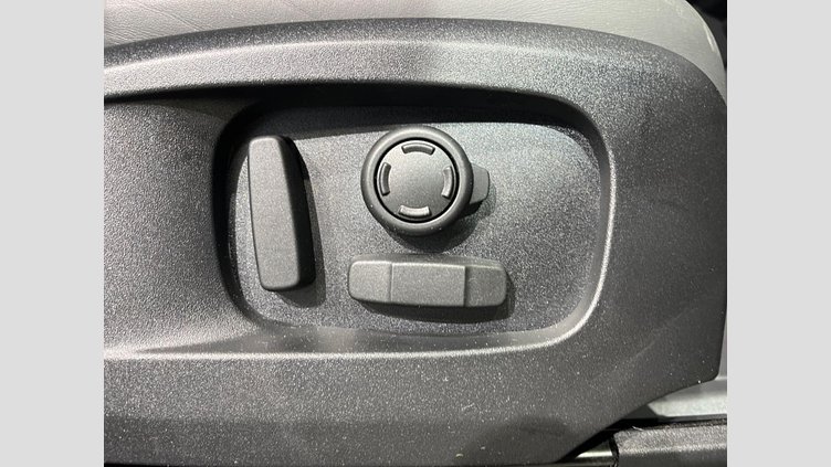 2023 認定中古車 Land Rover Defender 110 サントリーニブラック D300 AWD（AT） X-DYNAMIC HSE