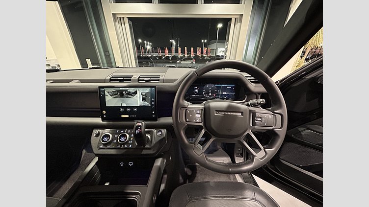 2023 認定中古車 Land Rover Defender 110 サントリーニブラック D300 AWD（AT） X-DYNAMIC HSE