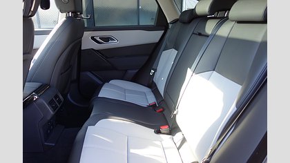Range Rover Velar 4