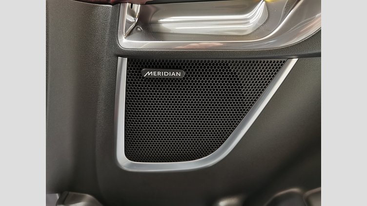 2024 認定中古車 Jaguar E-Pace アイガーグレイ D200マイルドハイブリッド（ディーゼル） R-DYNAMIC HSE