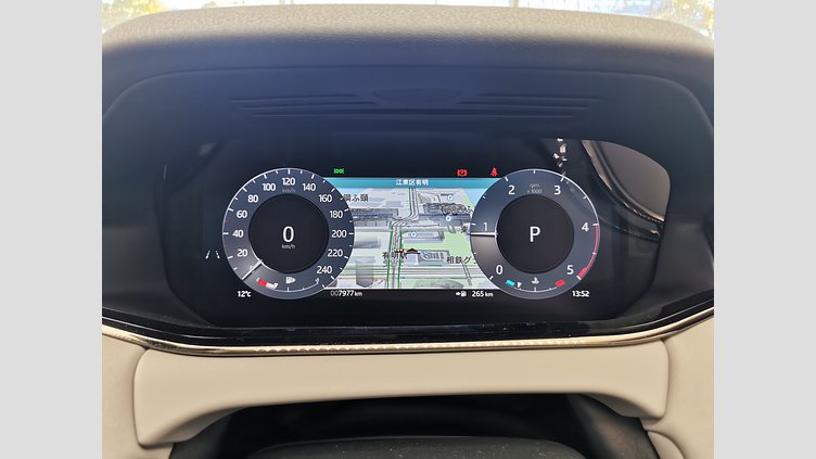 2024 認定中古車 Land Rover Range Rover Evoque ソウルパールシルバー D200マイルドハイブリッド（ディーゼル） Standard Wheelbase S