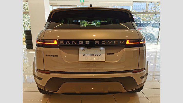 2024 認定中古車 Land Rover Range Rover Evoque ソウルパールシルバー D200マイルドハイブリッド（ディーゼル） Standard Wheelbase S