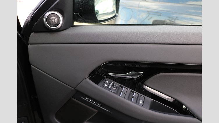 2025 認定中古車 Land Rover Range Rover Evoque カルパチアングレイ プラグインハイブリッド（ガソリン） SWB DYNAMIC SE