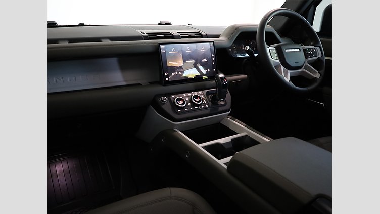 2025 Approved Land Rover Defender 110 Pangea Green AWD D250 X-Dynamic SE