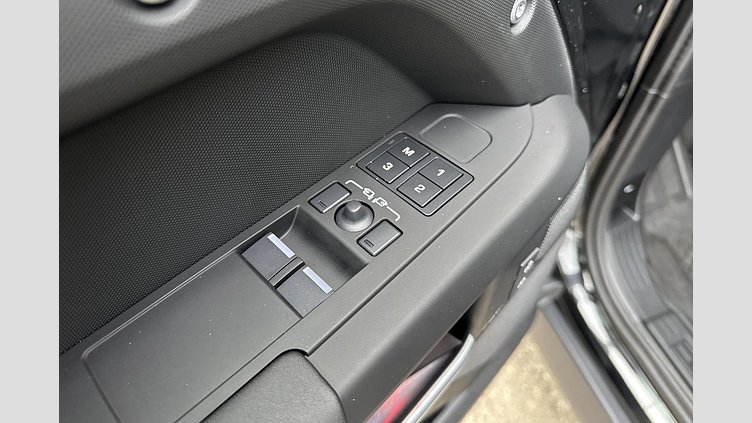 2024 Approved Land Rover Defender 110 Santorini Black Diesel Mild Hybrid Dd250 Hard Top X-Dynamic SE