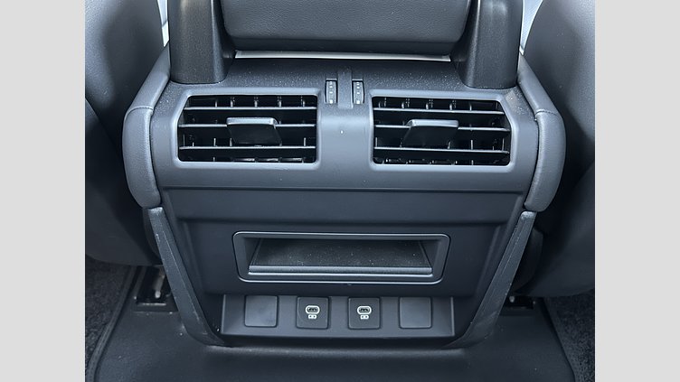 2025 認定中古車 Land Rover Defender 90 ゴンドワナストーン D350 ディーゼルマイルドハイブリッド X-Dynamic HSE