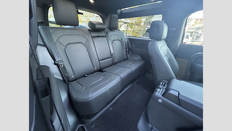 2025 認定中古車 Land Rover Defender 90 ゴンドワナストーン D350 ディーゼルマイルドハイブリッド X-Dynamic HSE