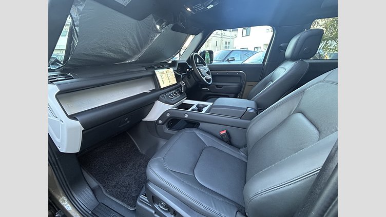 2025 認定中古車 Land Rover Defender 90 ゴンドワナストーン D350 ディーゼルマイルドハイブリッド X-Dynamic HSE