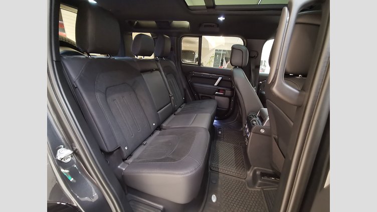 2023 認定中古車 Land Rover Defender 110 カルパチアングレイ P525 AWD (AT) V8