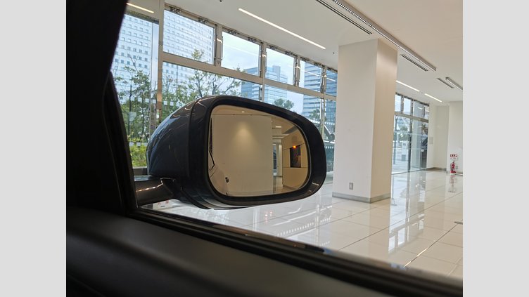 2017 認定中古車 Jaguar XF Corris Grey 2.0L プレステージ