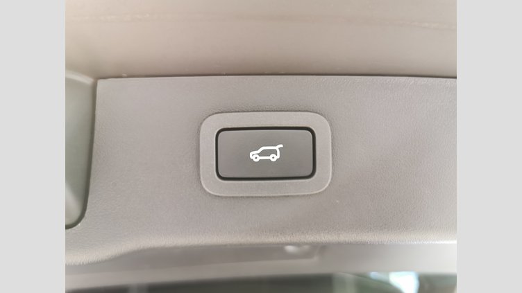 2017 認定中古車 Jaguar XF Corris Grey 2.0L プレステージ