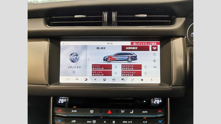 2017 認定中古車 Jaguar XF Corris Grey 2.0L プレステージ